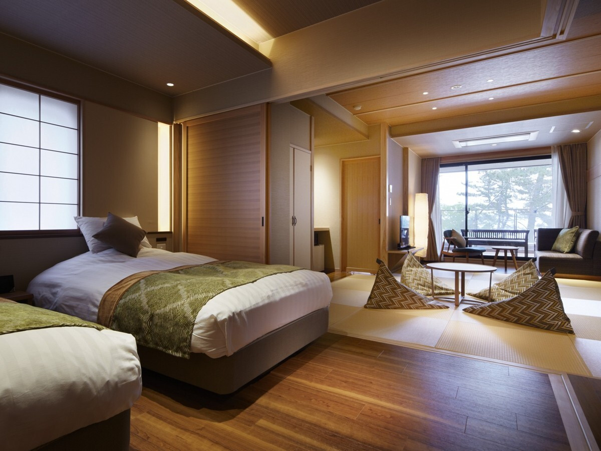 美しい松林を眺めて過ごす安らぎのひと時3422596