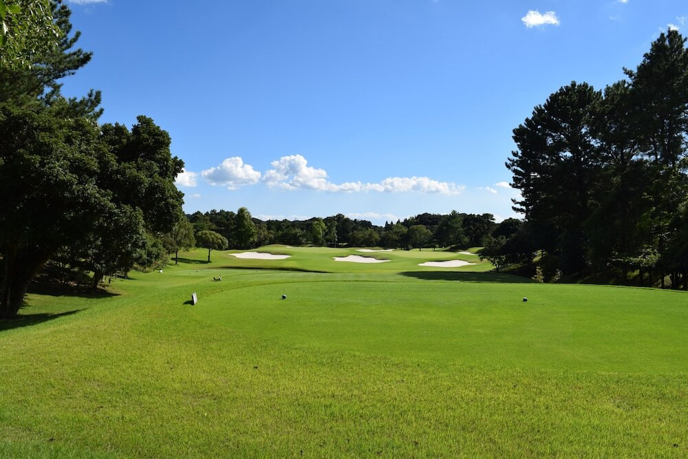 特徴の異なる2つのゴルフコース!趣のある日本建築のホテルでリラックスステイ3556134