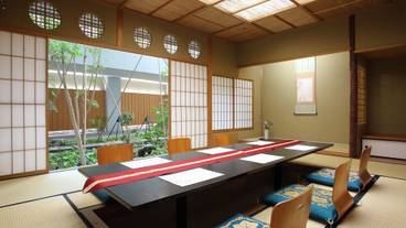 ボールルーム / 37