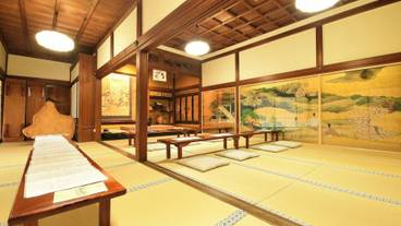 施設内の設備 / 19