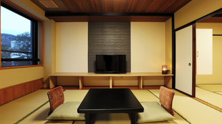 ホテル櫻井で一番予約の多い部屋 本客殿 次の間付 (禁煙)