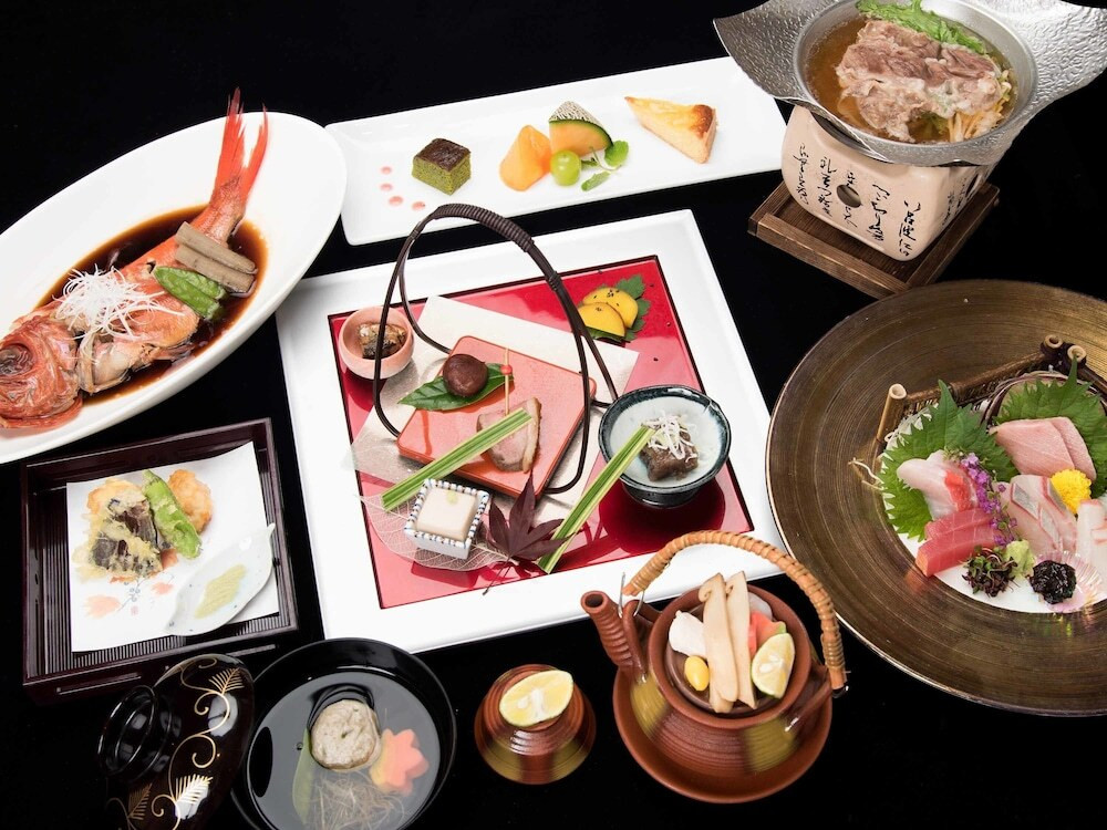 醤と味わう新鮮なお造りが絶品3578555