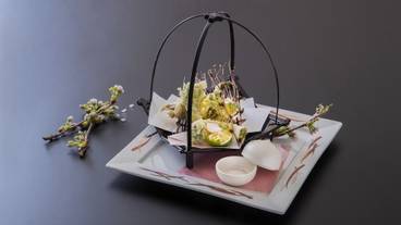 食事・飲み物 / 35