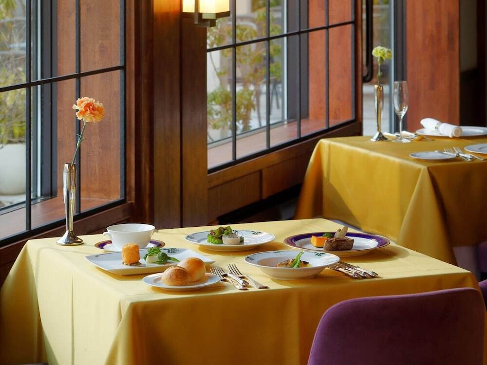 レストラン