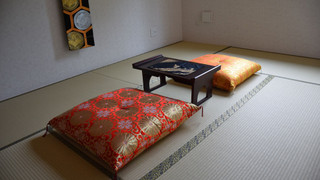 和室　5-6 畳　共同バスルーム