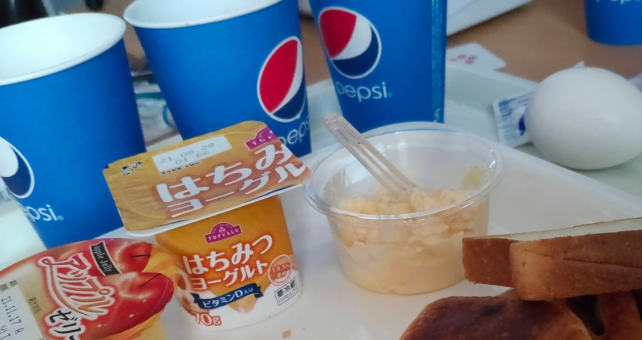 朝食