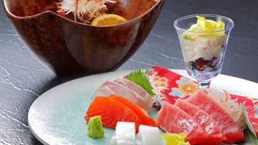 半個室御食事処 お造り / 7