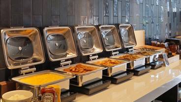 朝食ビュッフェ / 2