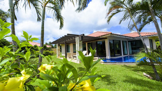 デラックスコテージ 2ベッドルーム116㎡　禁煙（プライベートプール付）