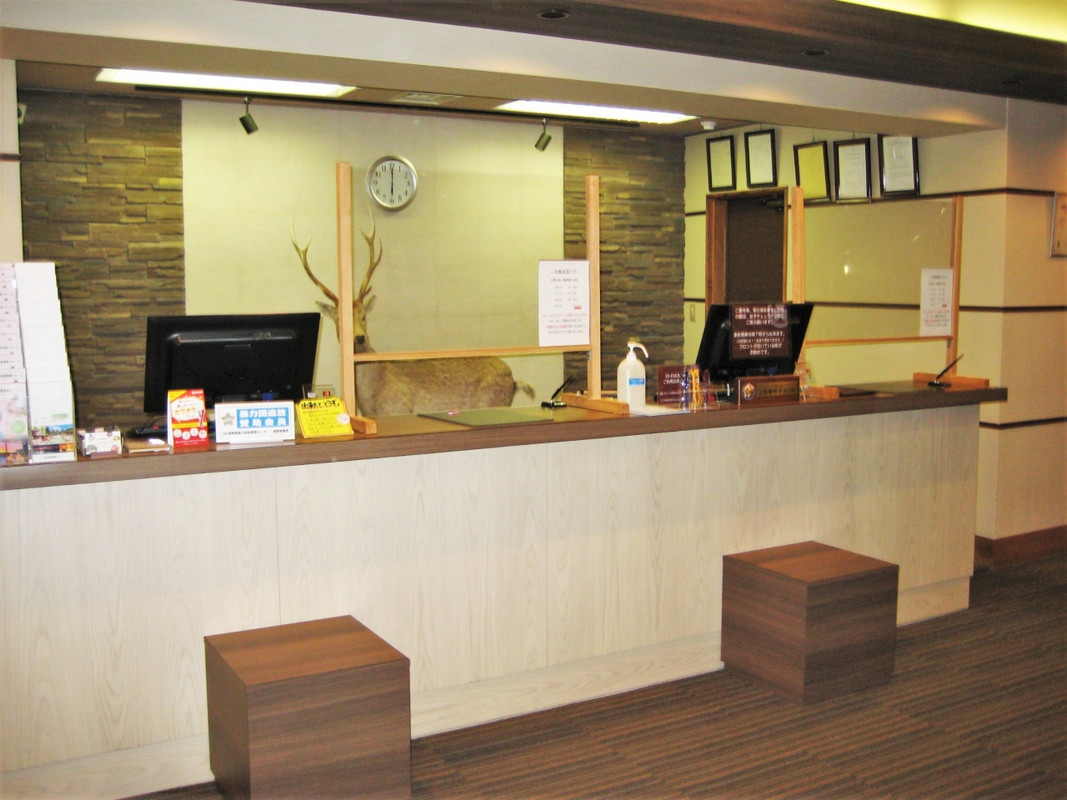 ５階　ロビー・フロントはコンパクト