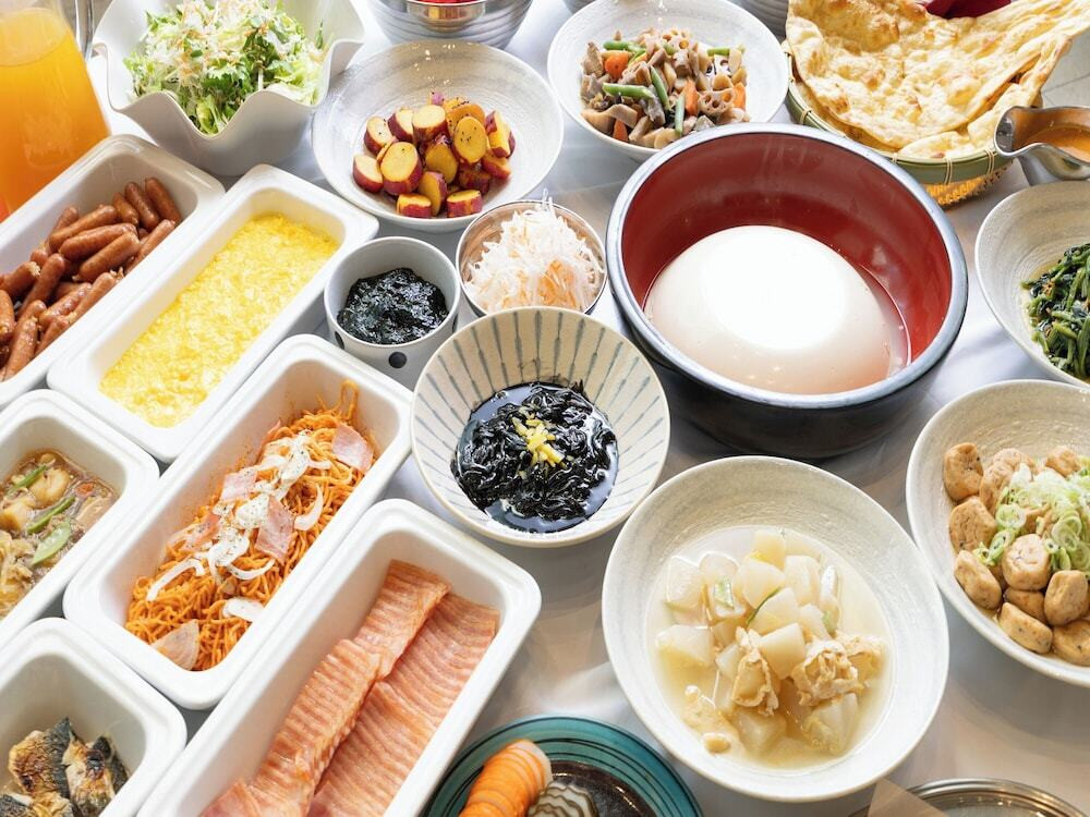 朝食
