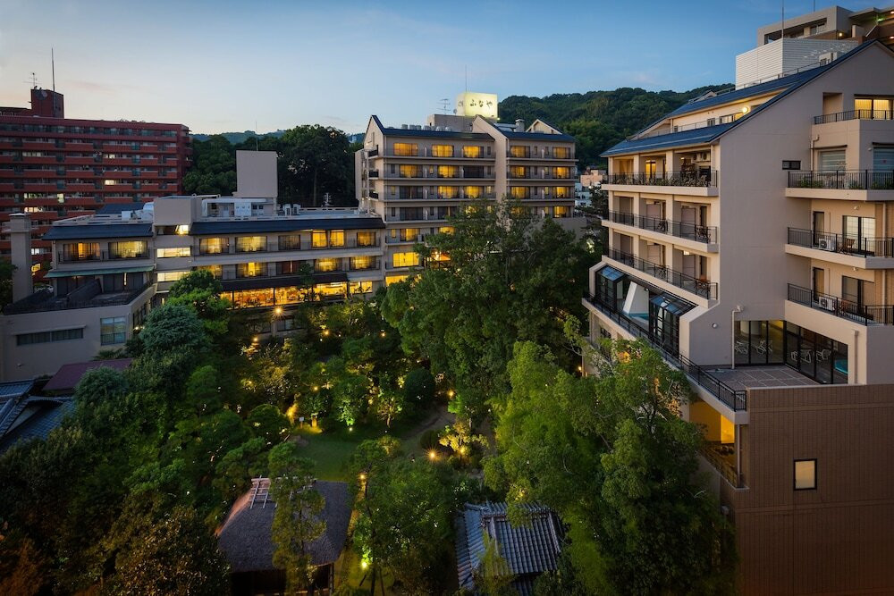 3.【愛媛県】道後温泉 ふなや 4245946