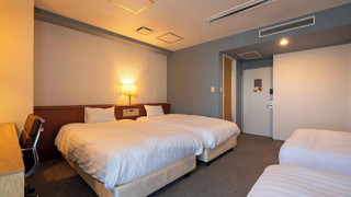 EN Quad (フォース) 禁煙