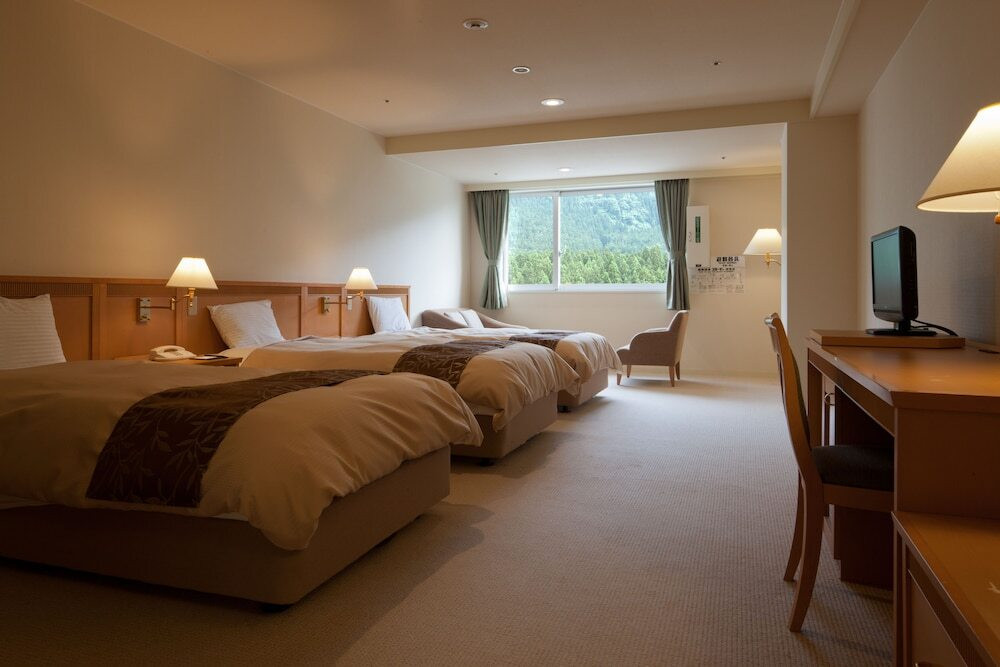 地元の味を季節の特選会席で堪能する3353965