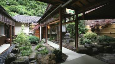 施設の敷地 / 19