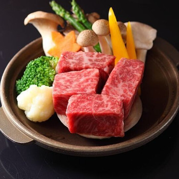 2. 色が変わる？何度も入りたい不思議な温泉「旅館すがわら」3641707