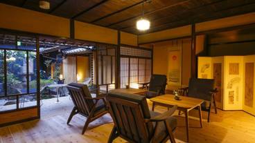 ロビー応接スペース / 4