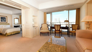 [チェックイン15：00] タワープルミエスイートツイン（禁煙）