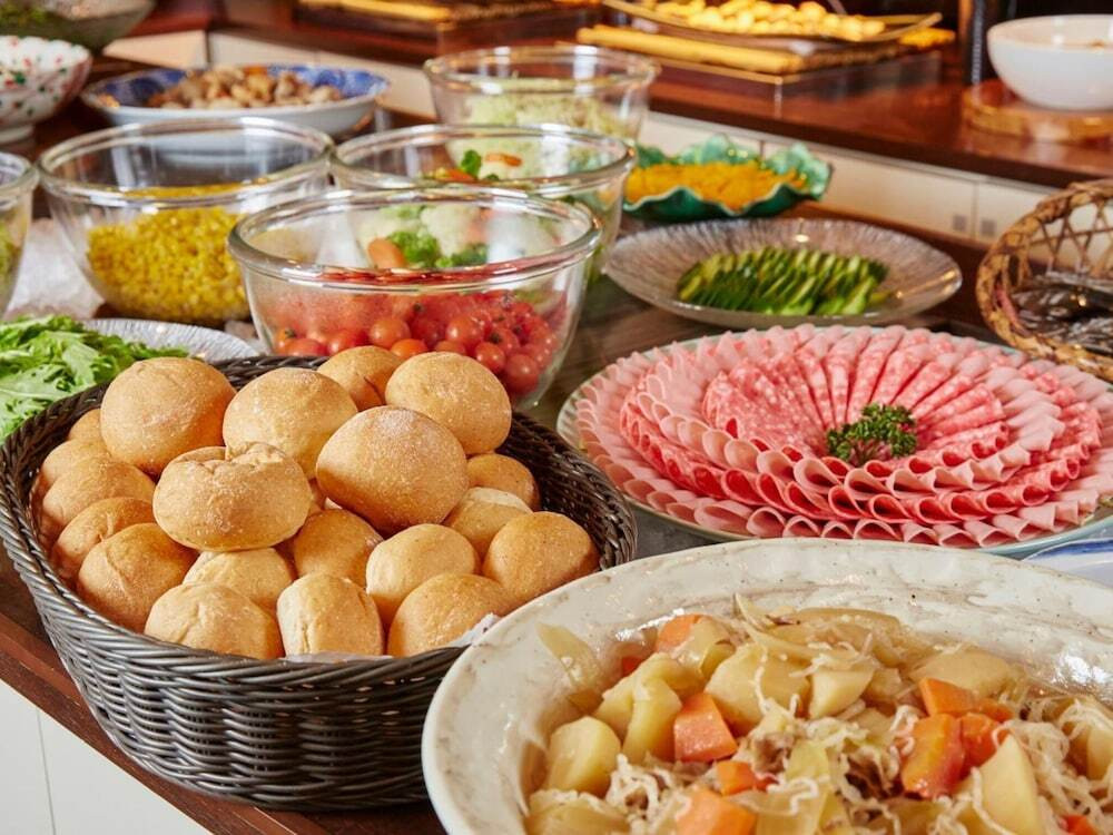 人気の朝食バイキング3914173