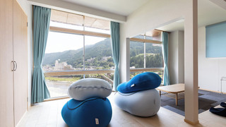 ロフトベッドルーム「湯ケ峰」 川側　素泊まり