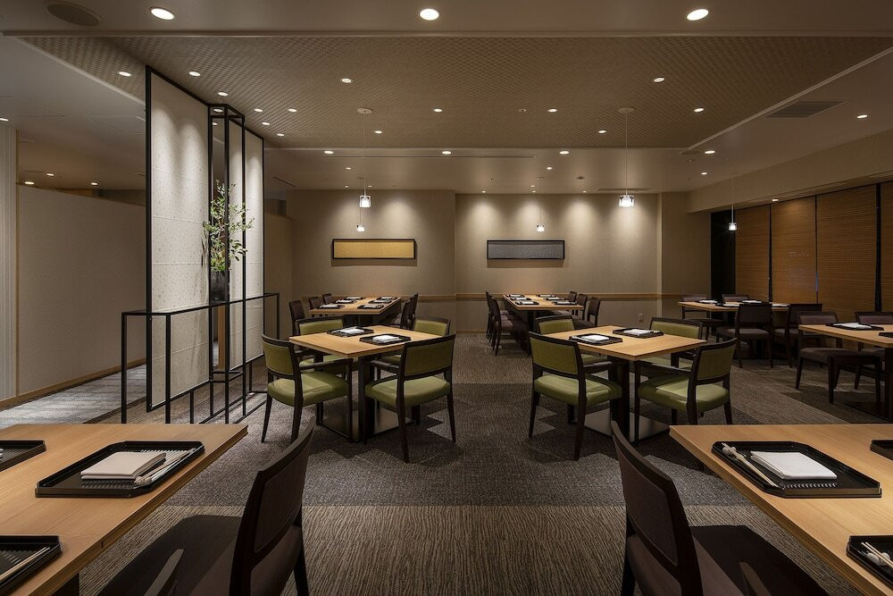 和食「浮橋」店内