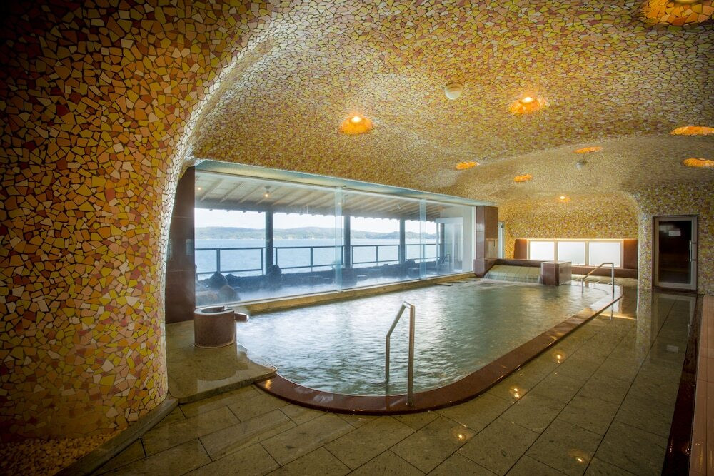 純和風のお部屋で温泉情緒と七尾湾を満喫3927098