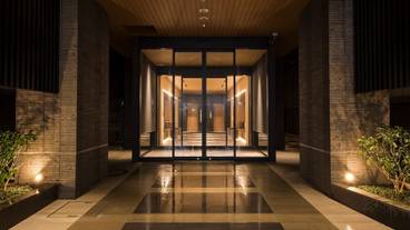 エントランス / 1