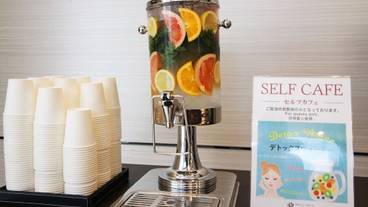 コーヒー サービス / 3