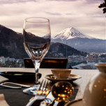 富士山に見守られて♡彼と特別な日を祝う。富士河口湖「湖のホテル」