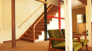 内部エントランス / 2