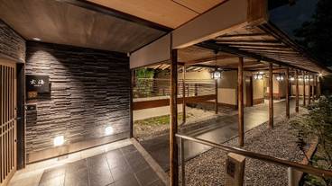 施設の入り口 / 7