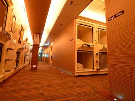 カプセルイン大阪（ニュージャパン梅田） / 3