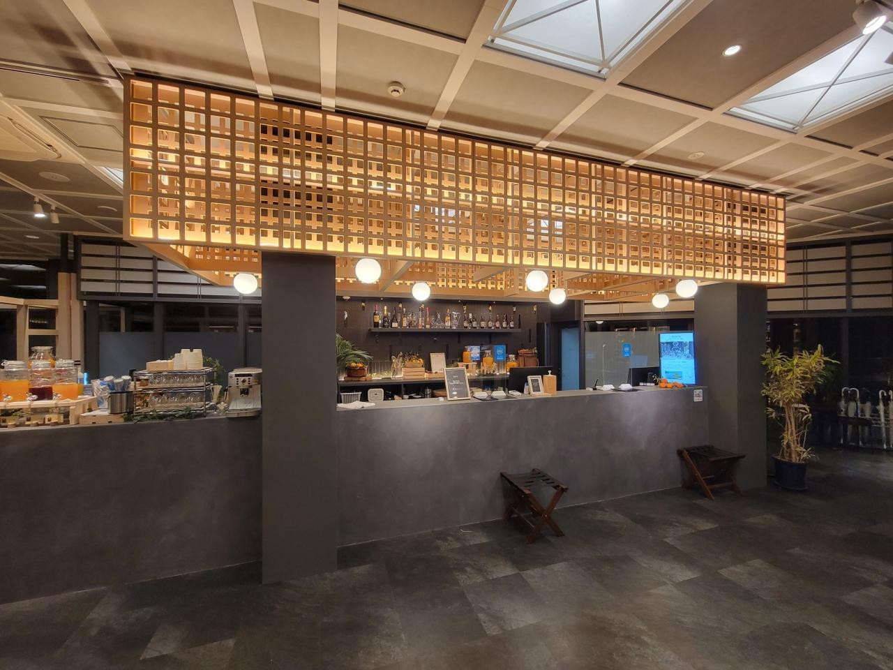 飲み物はオールインクルーシブ！無料の夜食ブッフェがうれしい♡3996679