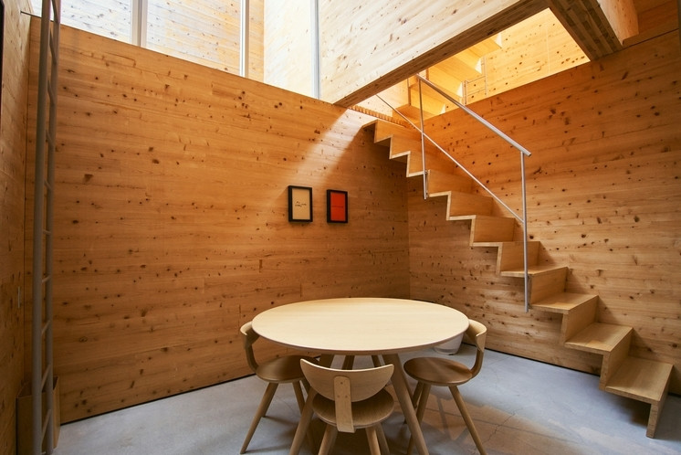 建物自体がアート作品！スタイリッシュな時間を過ごして4088690