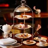 プールにラウンジも
優雅な館内設備 / 2