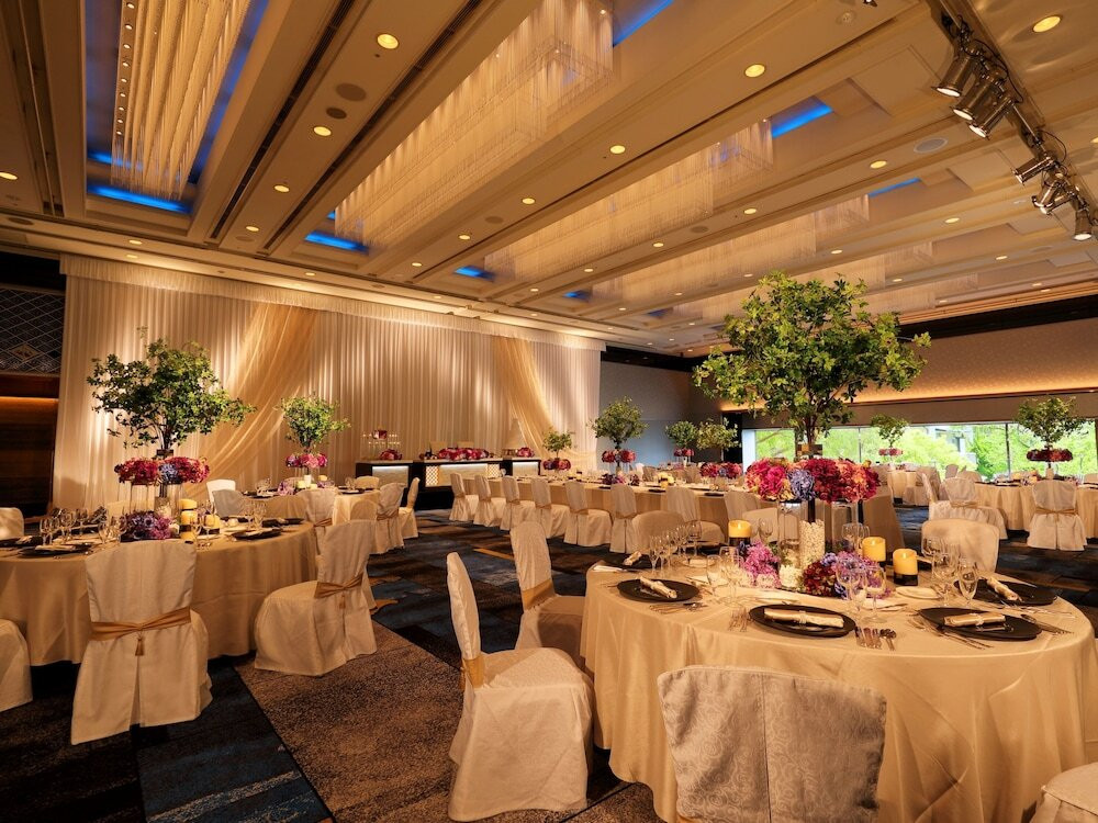 屋内結婚式場