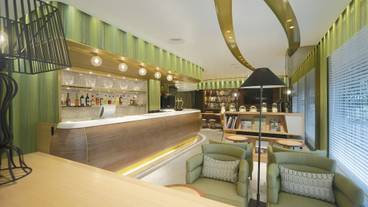 施設内の設備 / 7