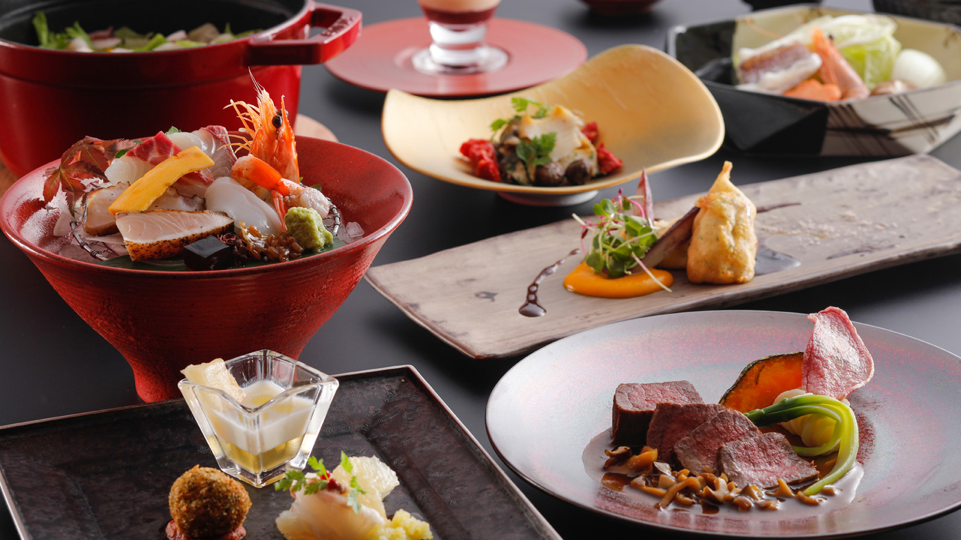 全室に温泉露天風呂とプライベートテラス付き。美人の湯に身をゆだねる4262012