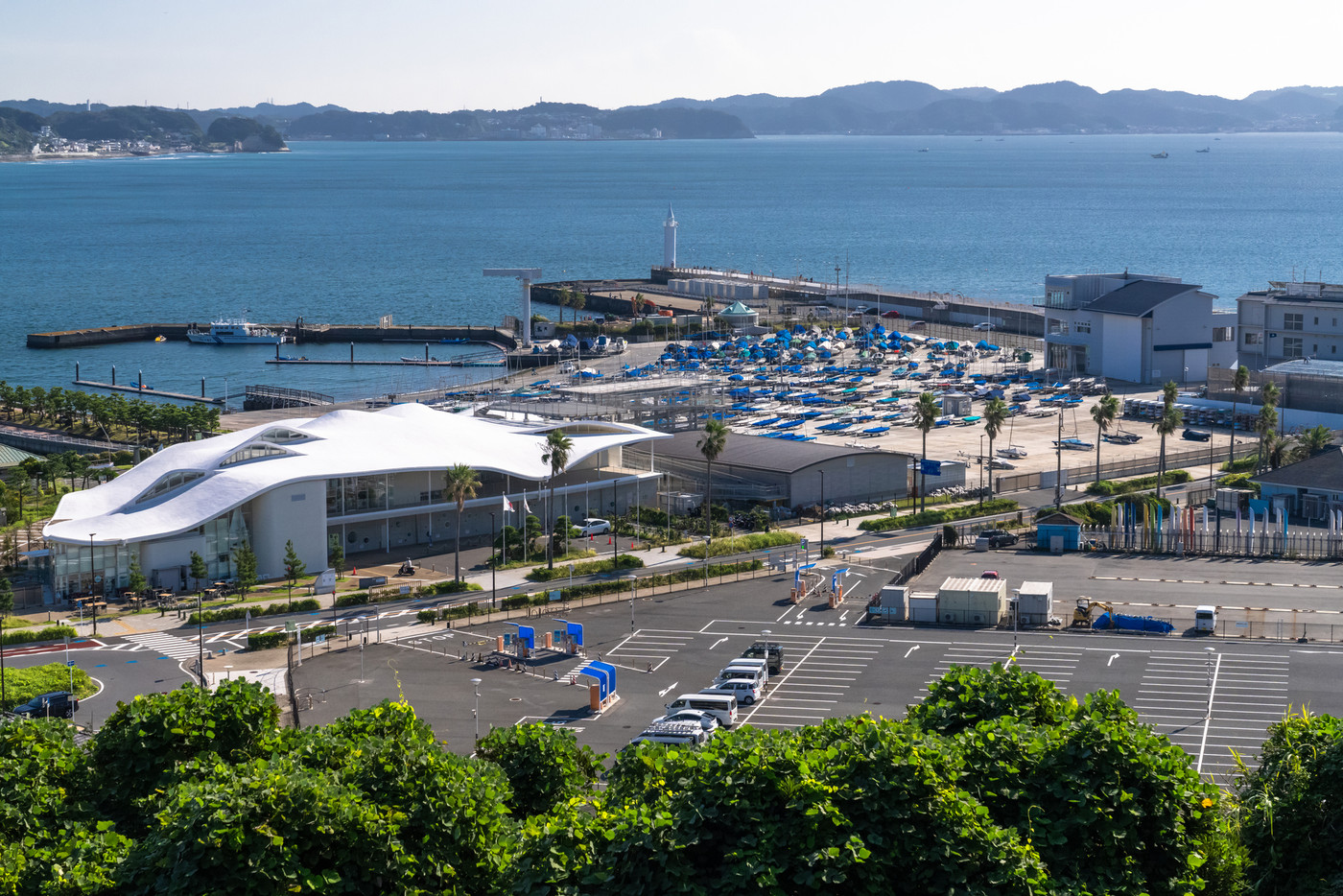 《神奈川県》江の島ヨットハーバーの眺望