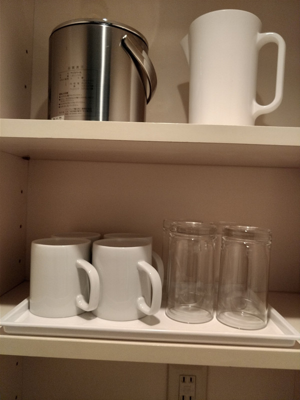 客室のカップ類