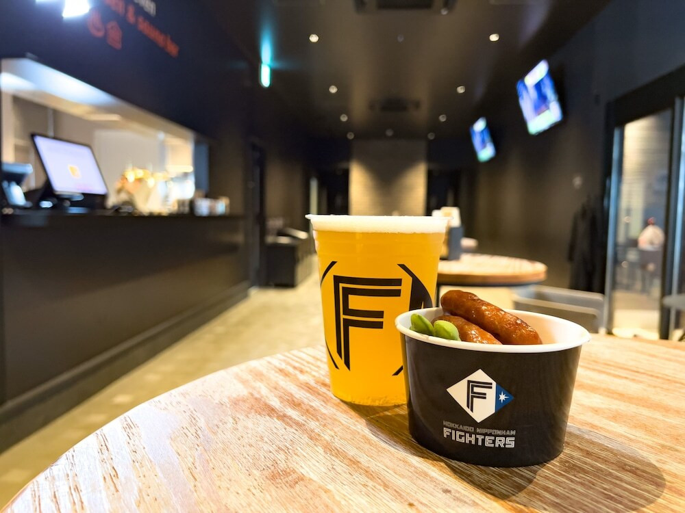 アジア初！客室や大浴場から野球観戦できるホテル3928169