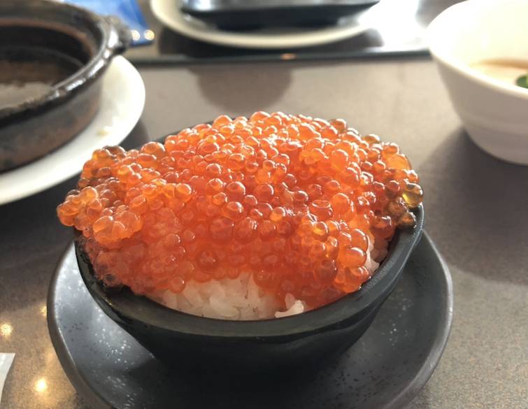 鮭いくら丼 / 2