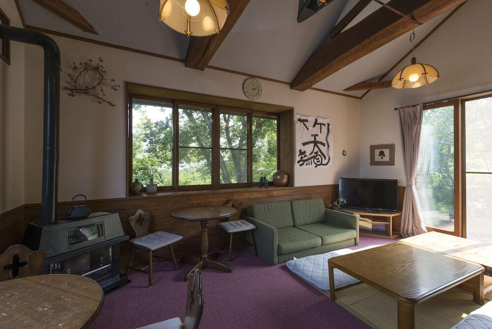 ロビー応接スペース