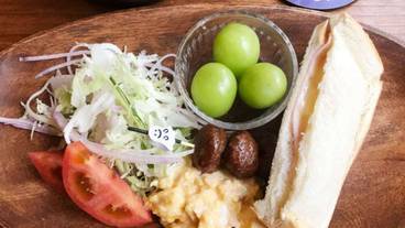 食事・飲み物 / 5