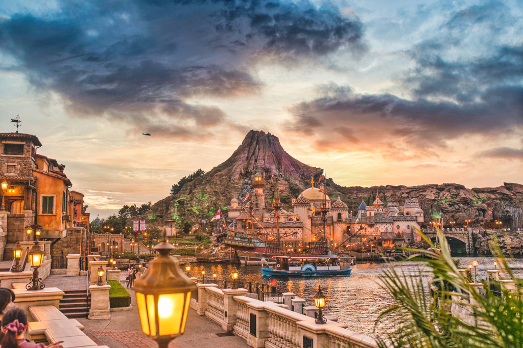 「ディズニーリゾート」に泊まって贅沢な体験を♡3655333