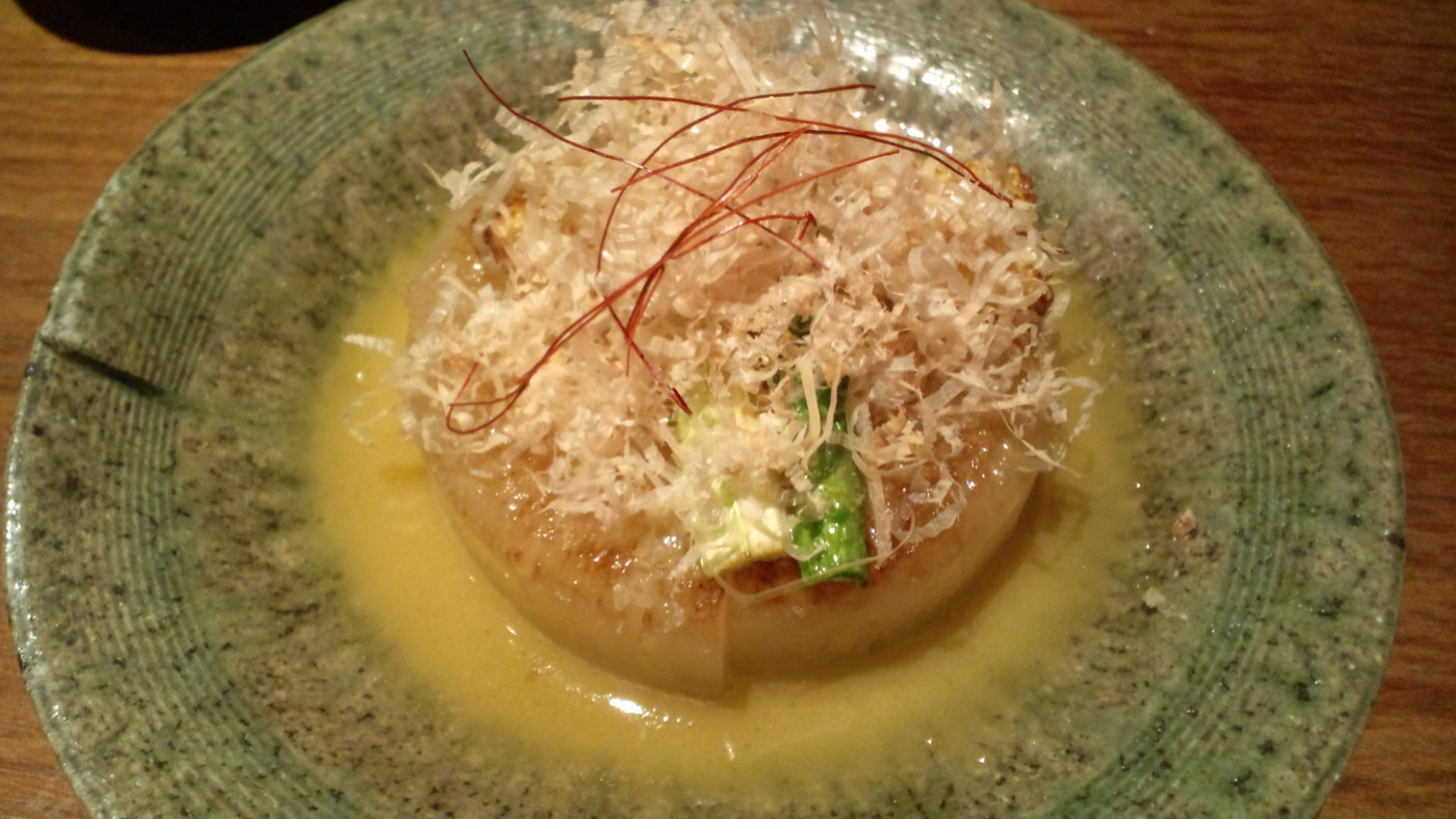 「十二の月」料理 40945 源助大根のステーキバターしょう油風味