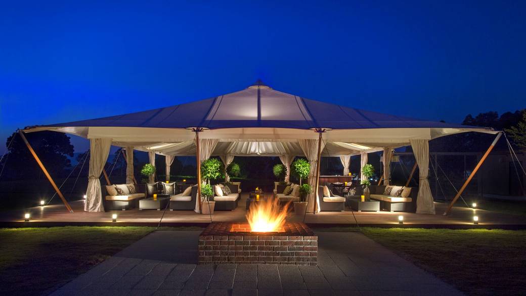 里山ラウンジ / 1