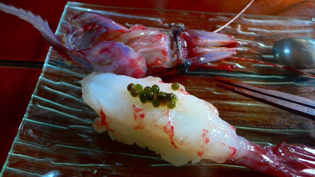 「鰍」料理 82180 卵を乗せるのがアタイ流