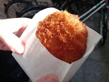 「中村屋」料理 765232 ミンチカツ120円