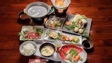 食事・飲み物 / 13